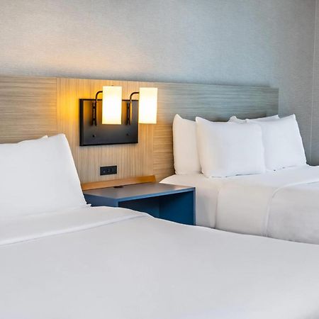 Comfort Inn Laval Ngoại thất bức ảnh