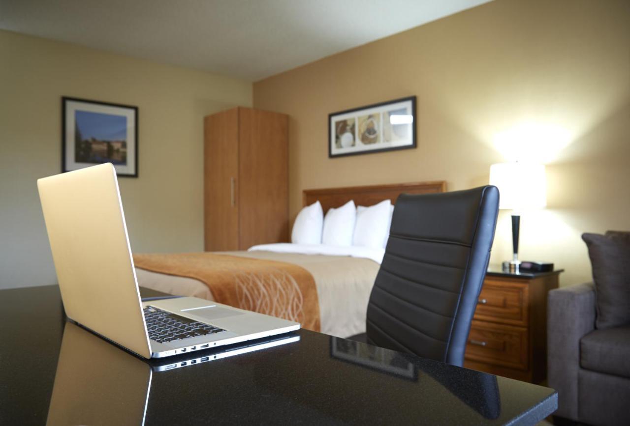 Comfort Inn Laval Ngoại thất bức ảnh