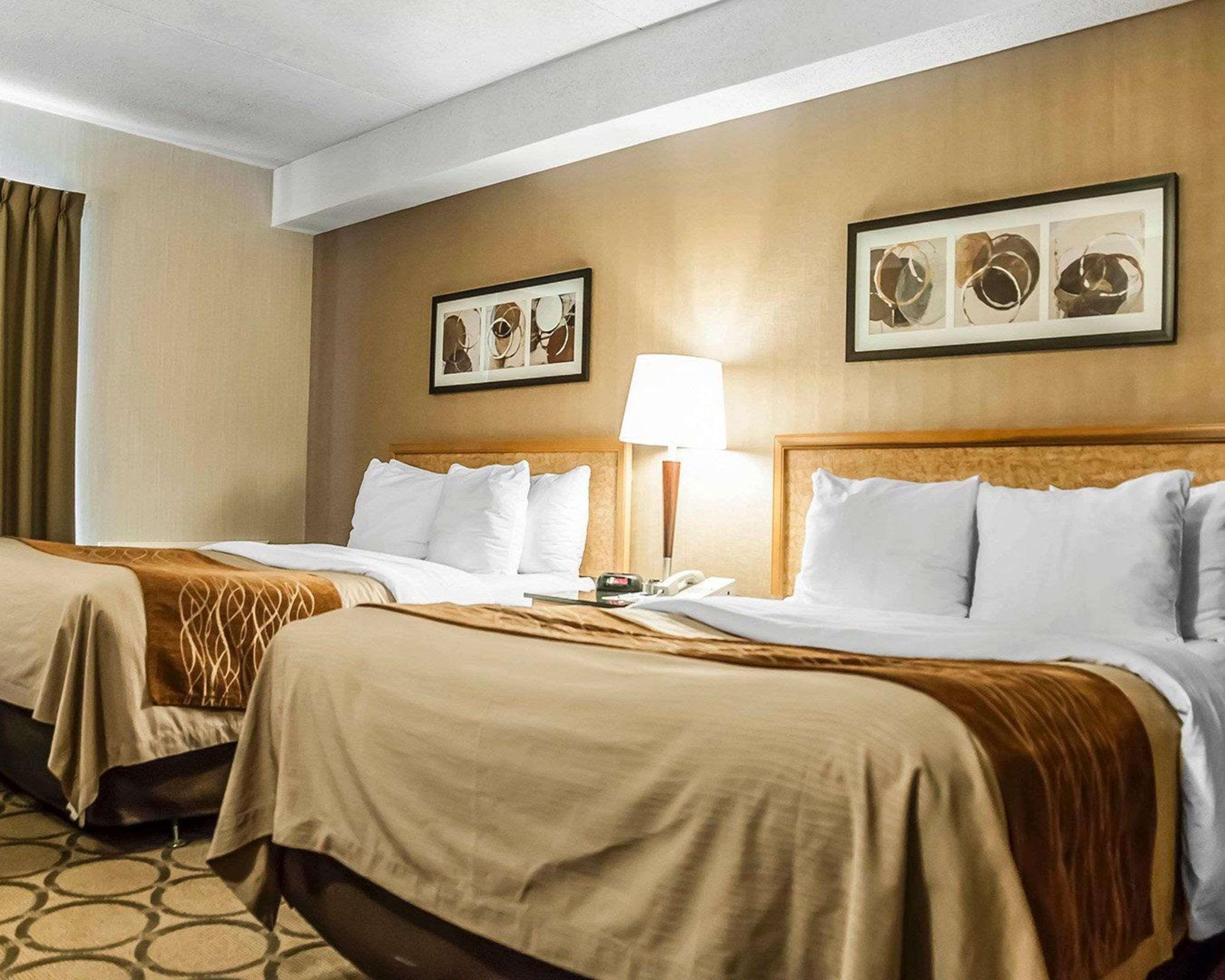 Comfort Inn Laval Ngoại thất bức ảnh