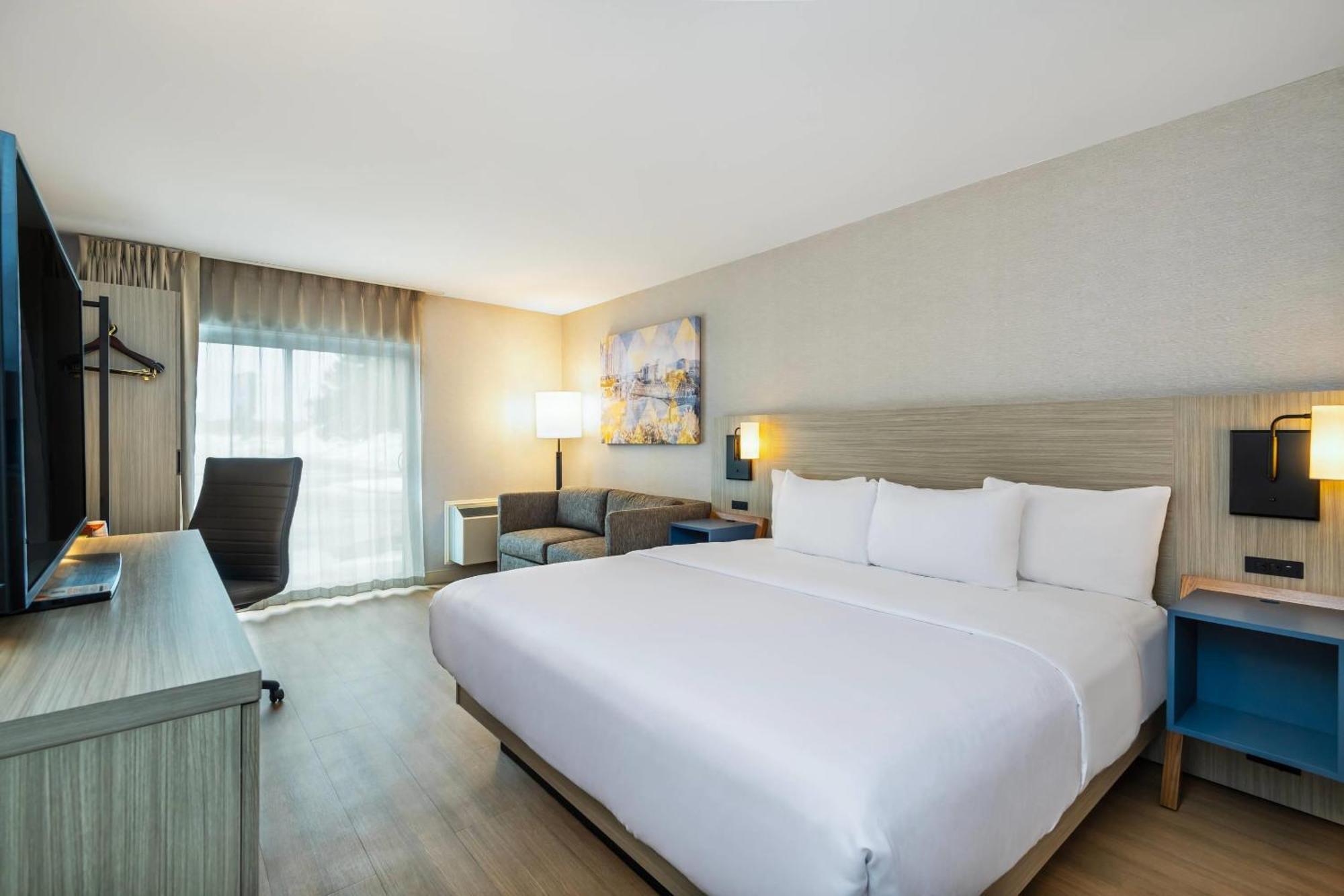 Comfort Inn Laval Ngoại thất bức ảnh